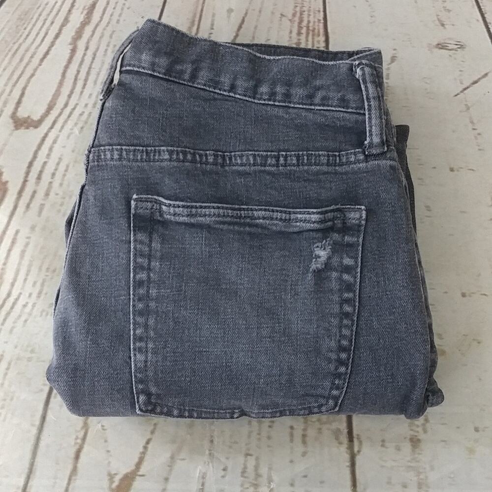 GAP Denim Distressed Straight Taper Jeans Size 30x30